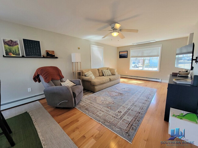 Photo - 37 Barberry Creek Rd