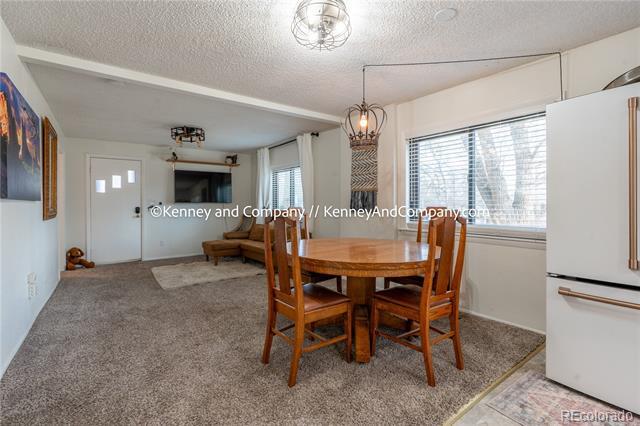 Photo - 2529 Bott Ave