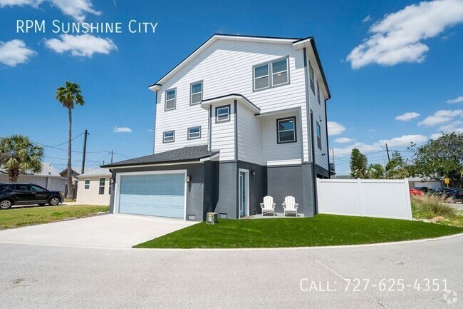 Building Photo - 429 137th Ave Cir Rental