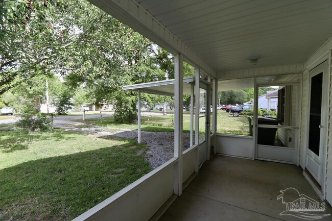Photo - 10 Bertram St House