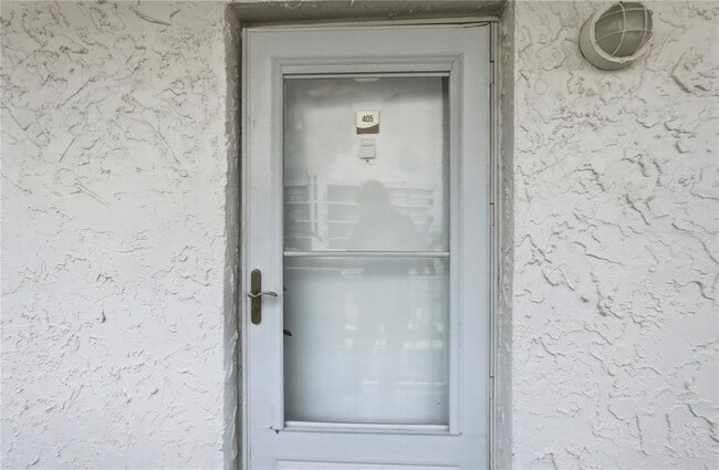 285 107th Ave Unit 405
