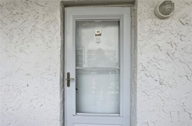 Photo - 285 107th Ave Unit 405