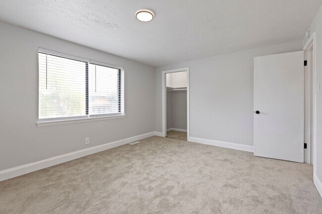 The Vistas Apartment Homes