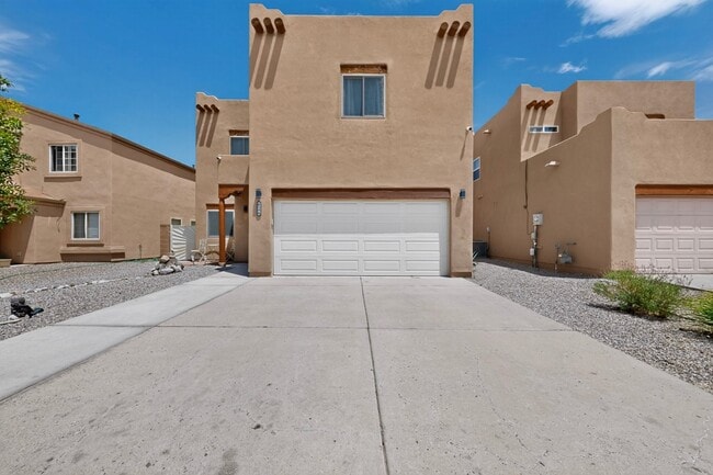 Photo - 624 Torretta Dr SW