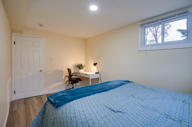 Photo - 14220 Fallbrook Ln