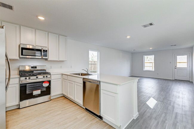 Photo - 18522 Tre Croci Dr
