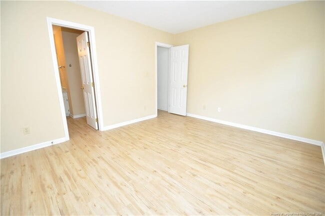 Photo - 1004 Oak Lake Ct