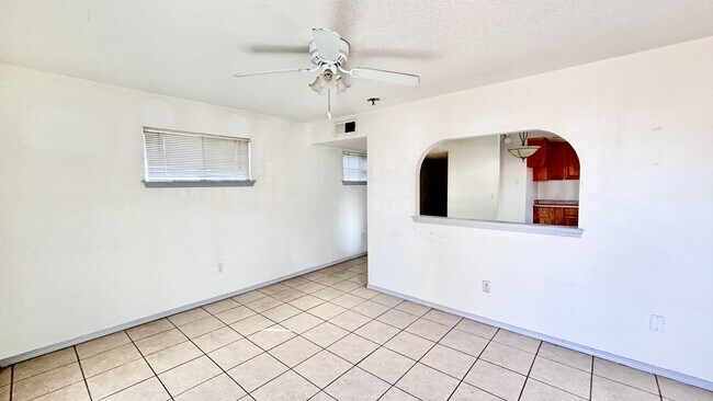 2717 Idalia Ave Unit 1