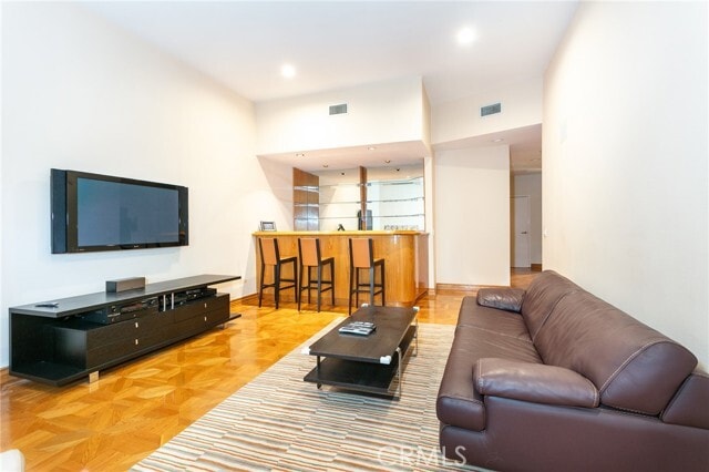 3965 Alta Mesa Dr
