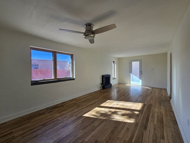 Photo - 235 Irvine St Unit Main