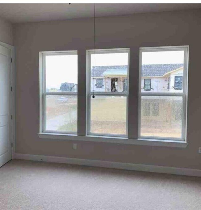 Photo - 2908 Zach Scott St