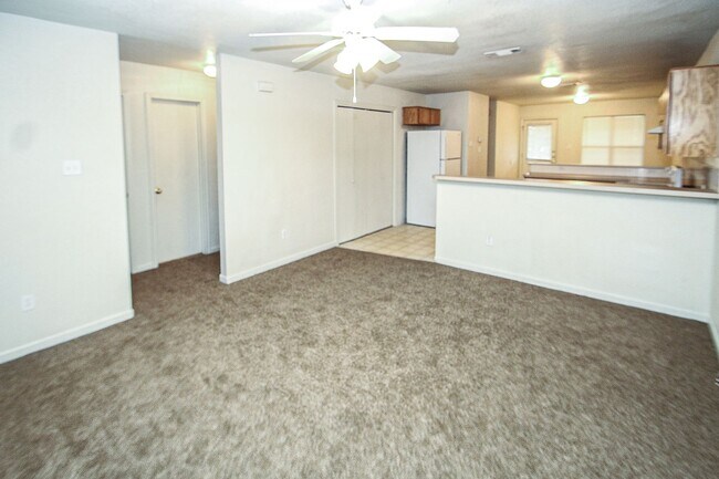 Photo - Spacious 3BR/2BA Fourplex with Private Backyard Unidad 308 S 40th -  A