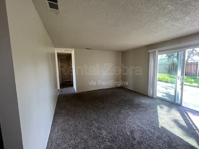 Photo - 1836 Cheyenne Dr