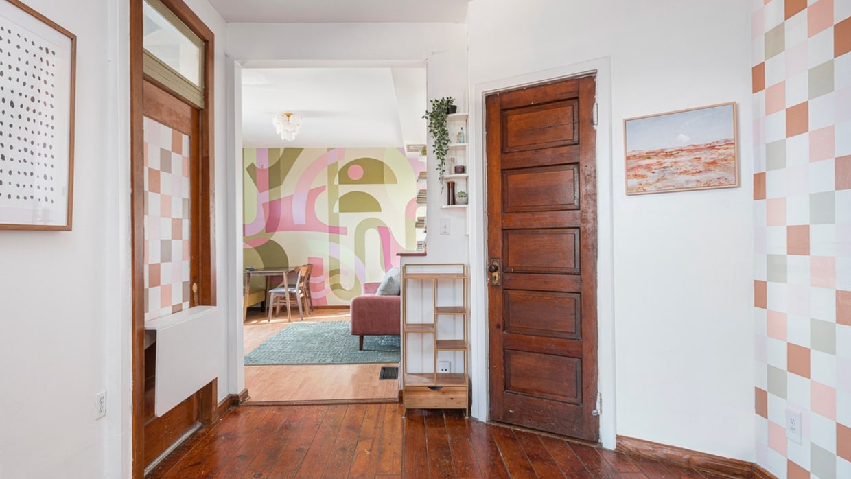 Photo - 615 W 10th St (Indianapolis, IN)