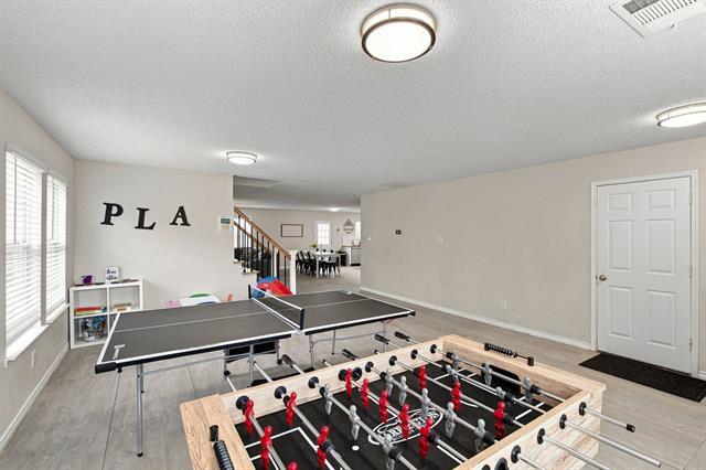 5456 Maverick Dr