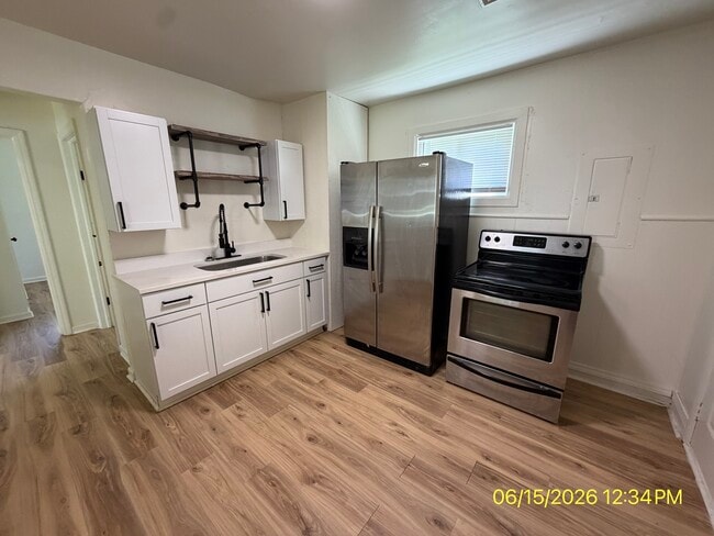 Photo - 2300 N Wolfe St