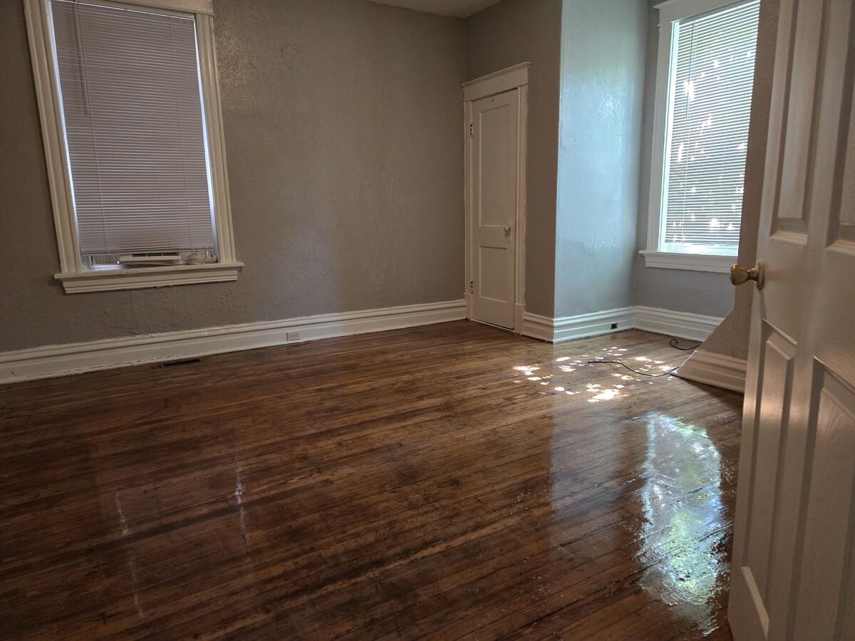 Bedroom 1 - 4226 Clarence Ave Townhome