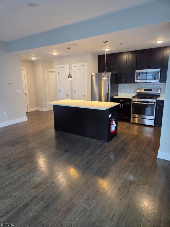 Photo - 59 Willet St Unit 1