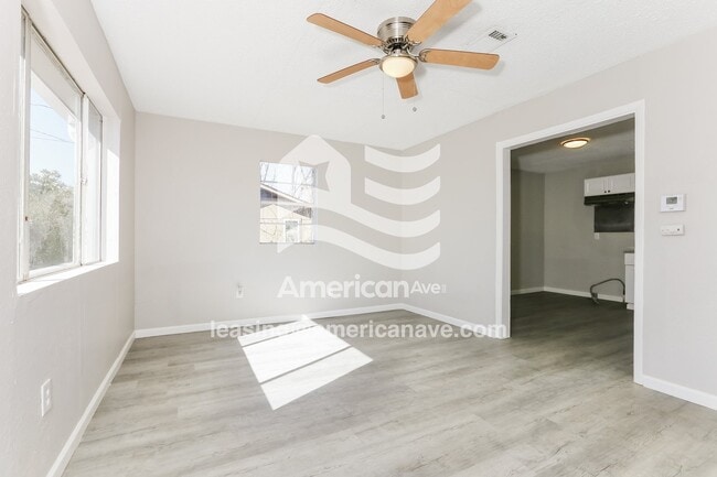 Photo - 1001 King St