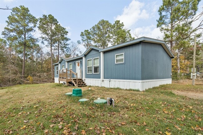 Photo - 146 Marina Dr