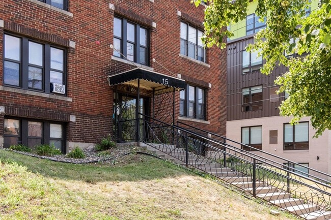 Photo - 15 West 22nd Street