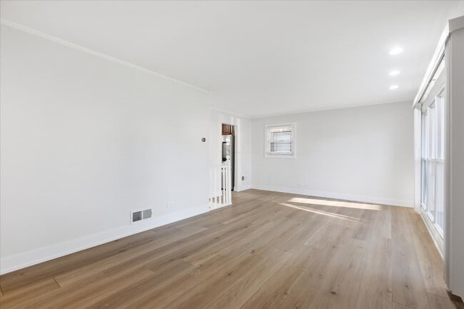 Photo - 7959 Nora Ave