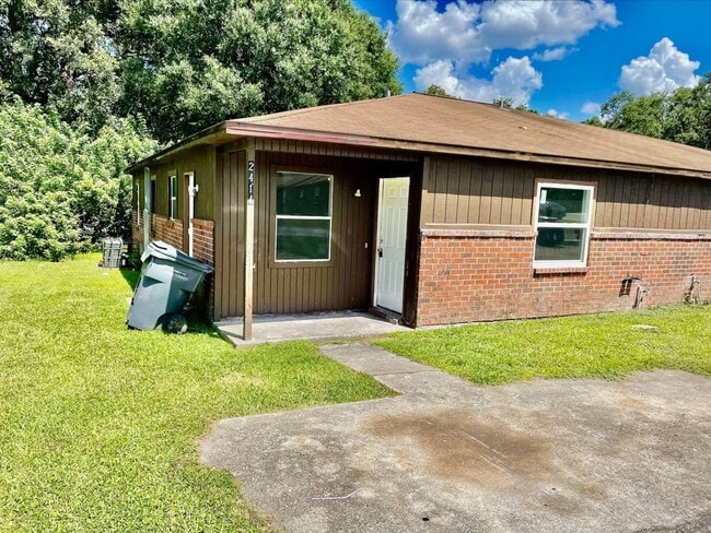 Building Photo - Crystal Hills Loop Unit 2414