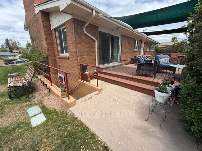Photo - 1314 E Canby St Unit Apt B