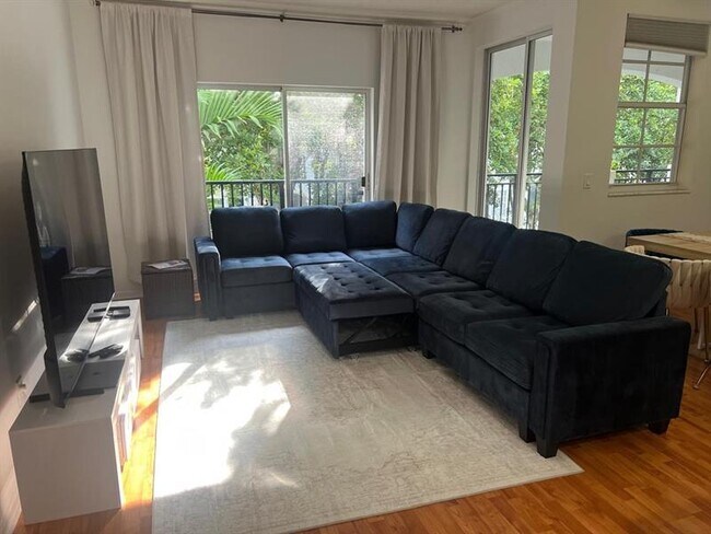 Photo - 3205 NE 184th St Unit 9304