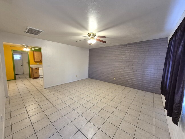 Photo - 6566 E Hawk Dr