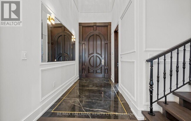 Photo - 32 Devondale Ave