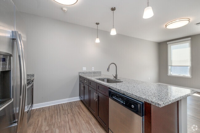 1BR, 1BA - 679SF - Kitchen