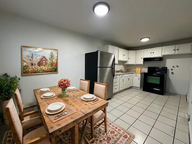 Photo - 1801 Parkway Blvd Unidad #4
