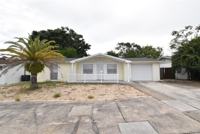 Building Photo - 11732 Newell Dr Rental