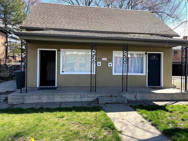 Building Photo - 267 S 700 E Unit 267 S 700