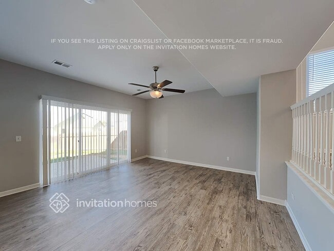 Photo - 2809 Aspen Ave