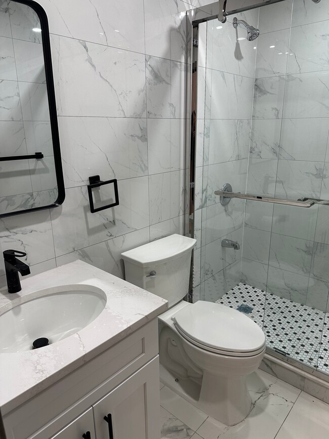 Photo - 552 Congress St