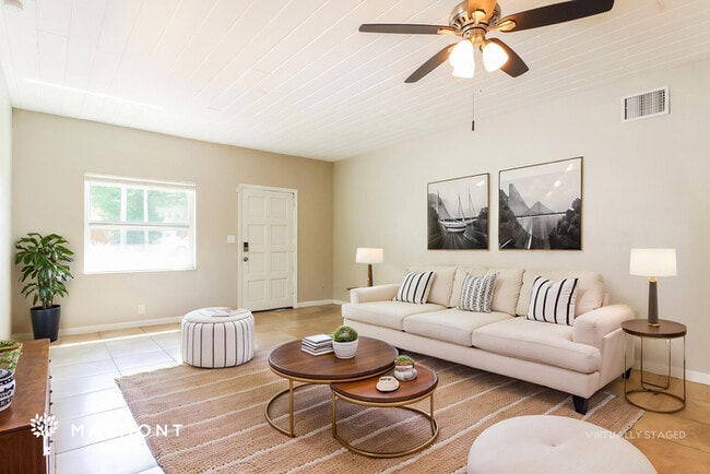 Photo - 630 50th St N