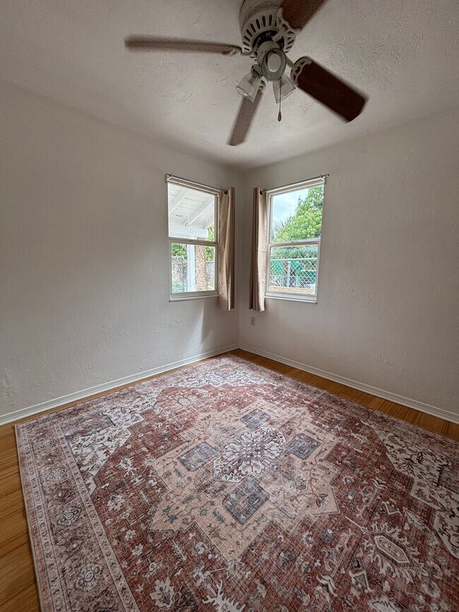 Photo - 3 bedroom 1 bath home in Sarasota Unit A