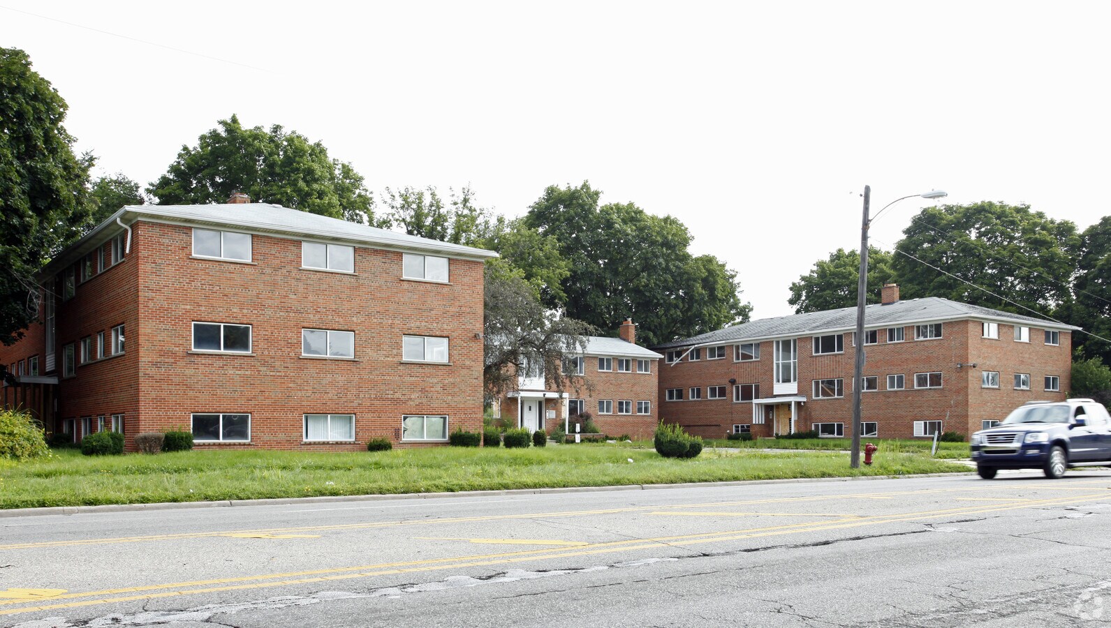 Tuscan Hills Apartments - Tuscan Hills Apartments