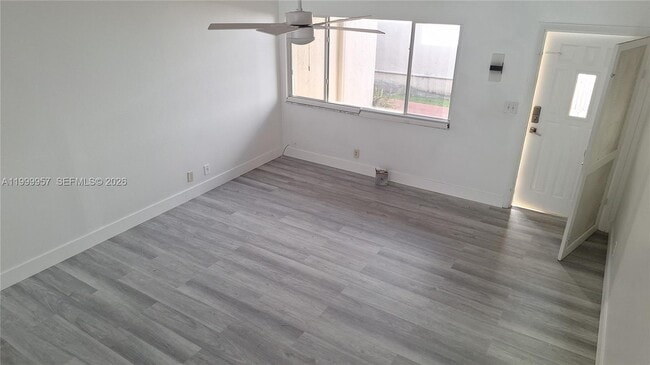 Photo - 2831 Pierce St