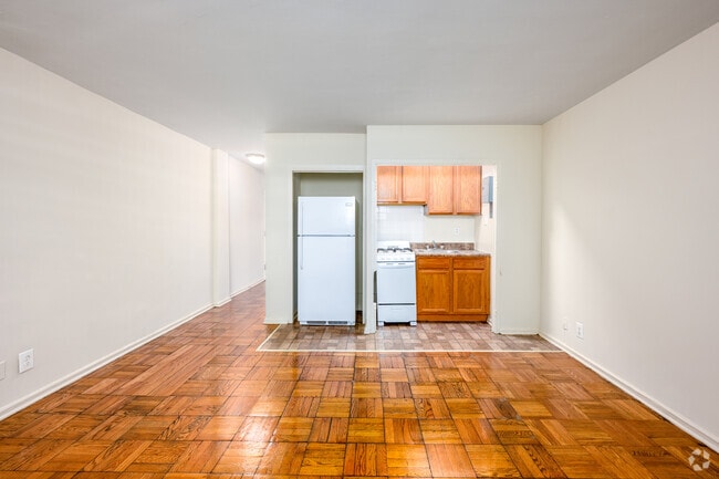 Studio - 345SF - Kitchen