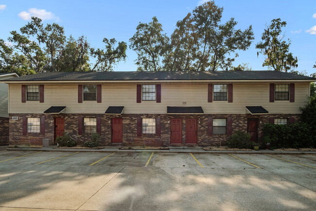 Building Photo - 3440 Atherton St Unit 3 Rental