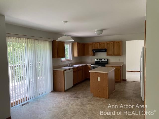 Photo - 3144 Dunwoodie Rd