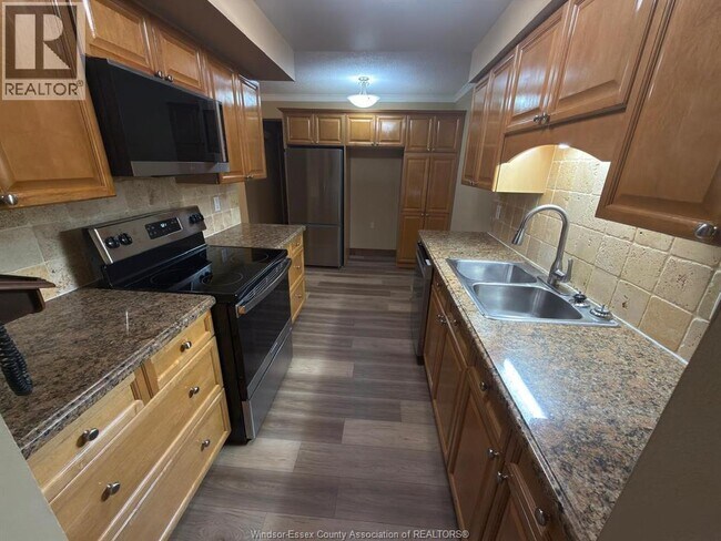 Photo - 380 Pelissier St Unit 2402