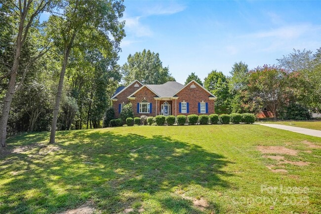 Building Photo - 2113 Fox Hunt Dr Rental