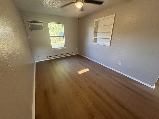 Photo - 1510 W South St