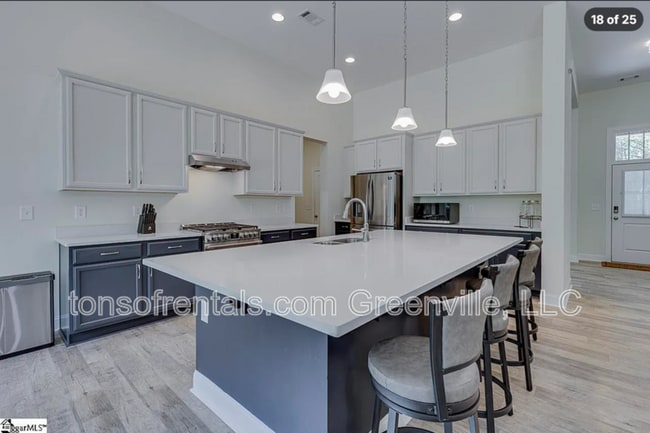 271 Rocky Ridge Rd