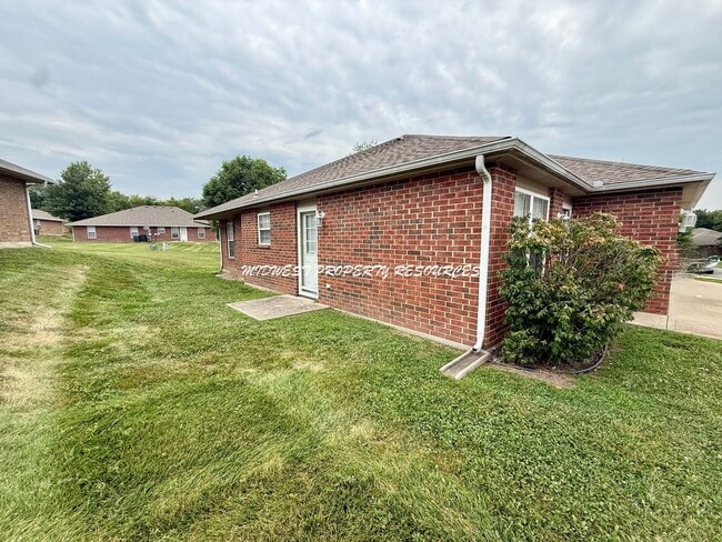 Photo - Ranch townhome w/ Mowing provided