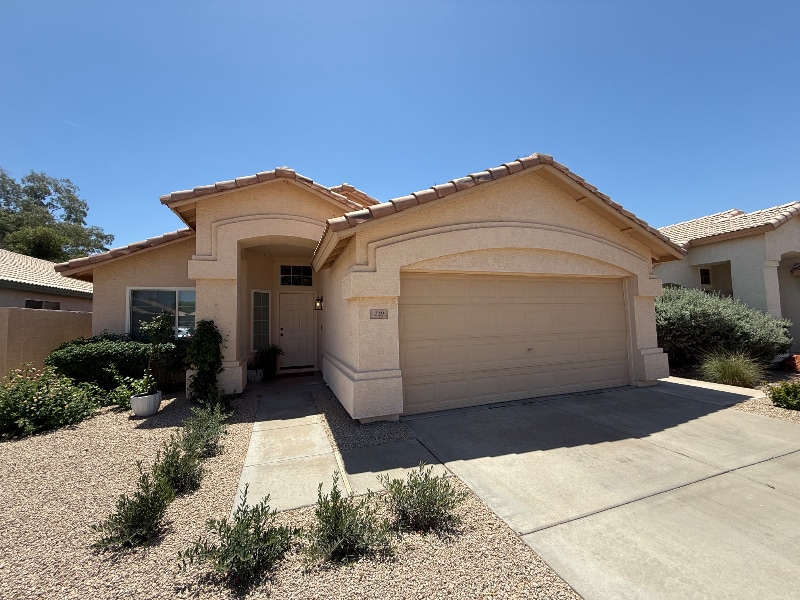 Photo - 219 W Helena Dr